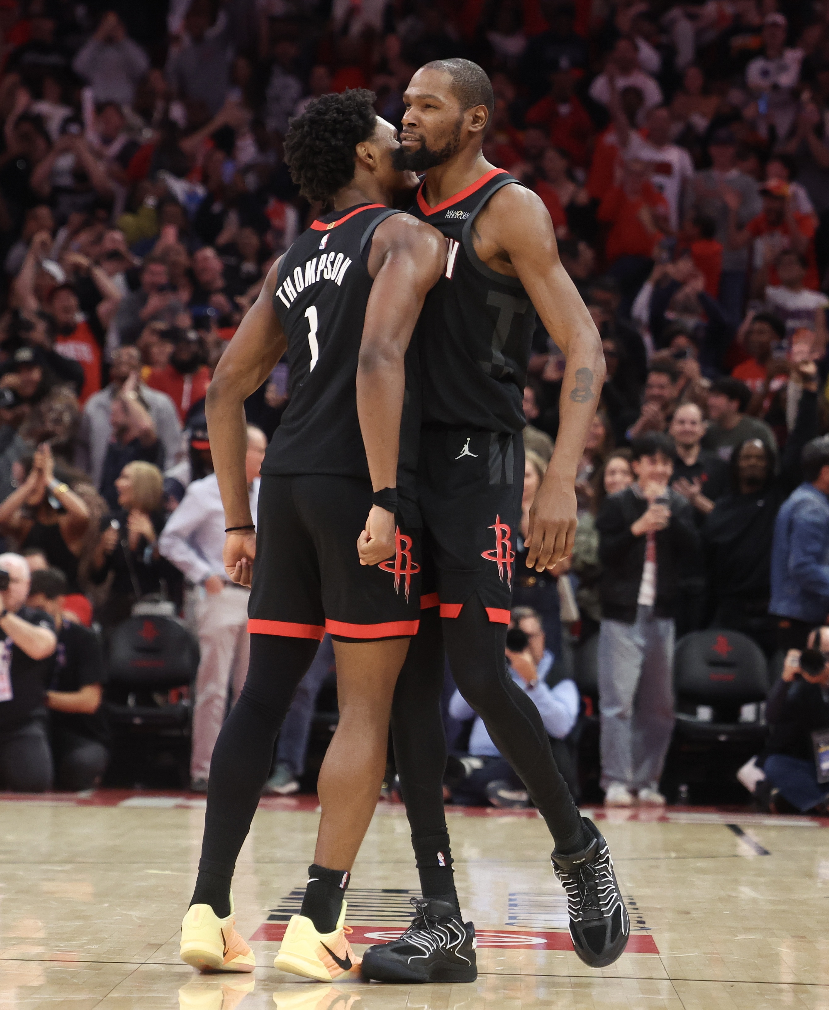 九游app下载最新版本-阿门：拥有KD这样的关键先生感觉真好 他今天又帮我们赢下了比赛